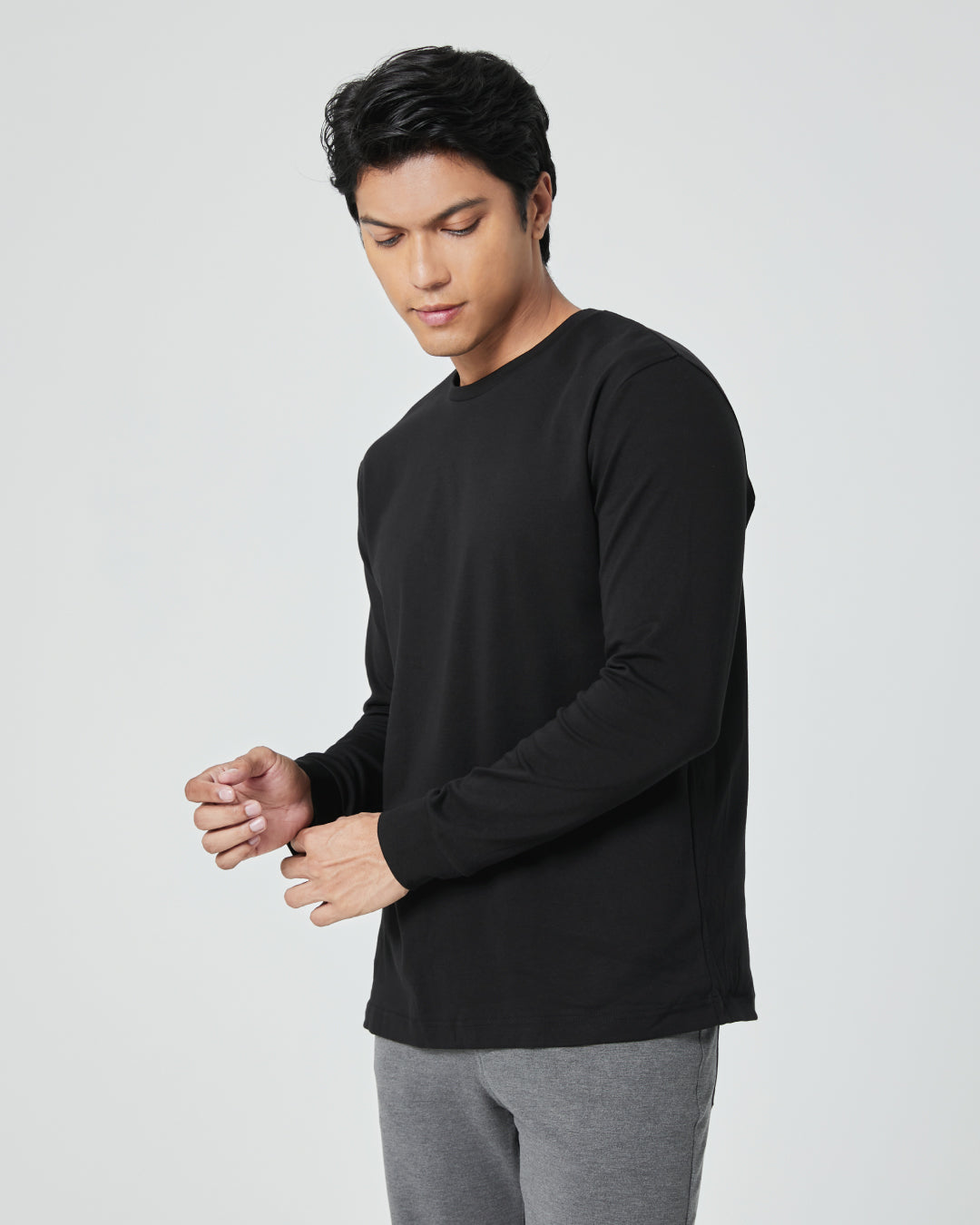 Men Premium Long Sleeve Crew Neck Tee