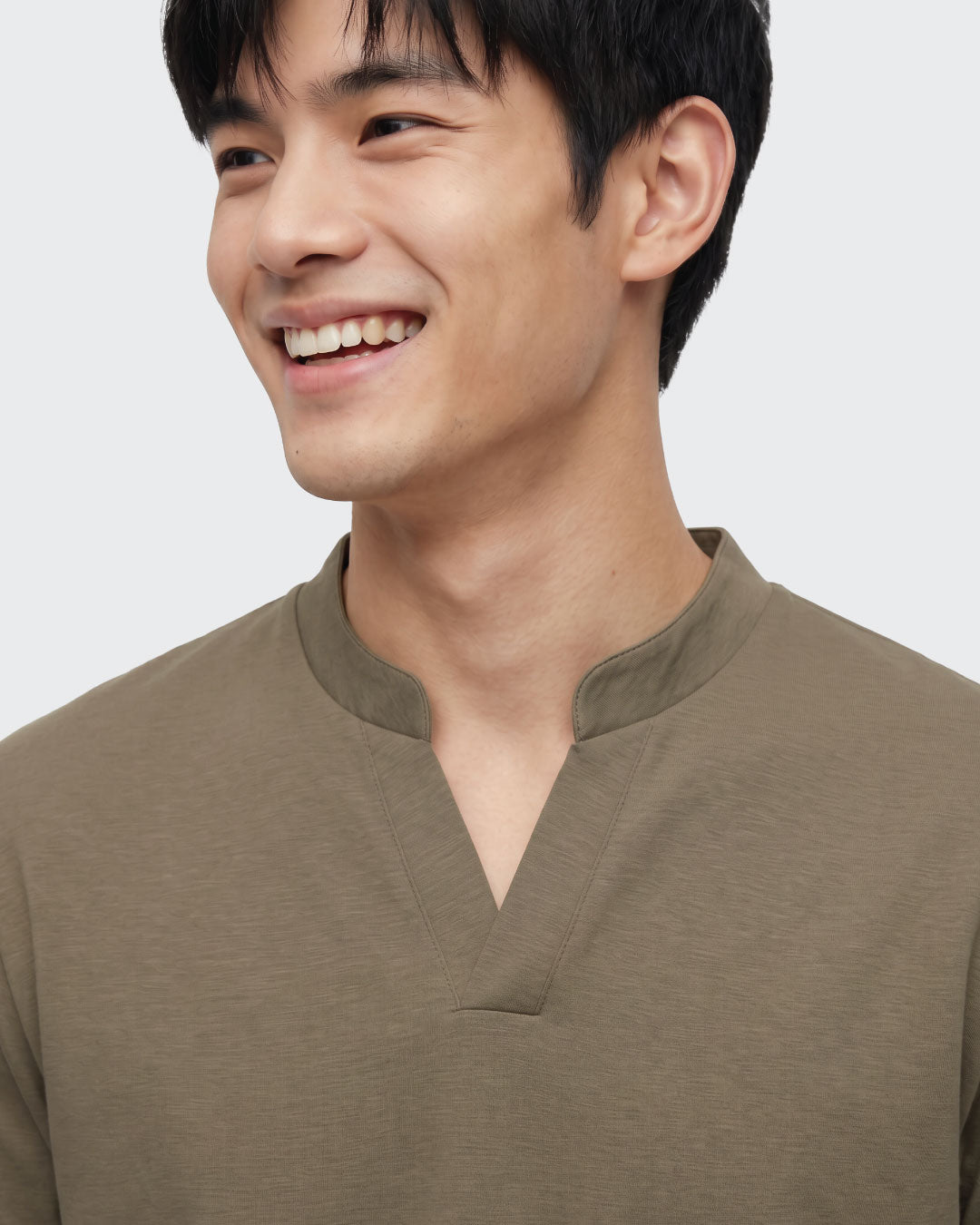 Men Mandarin Collar Tee