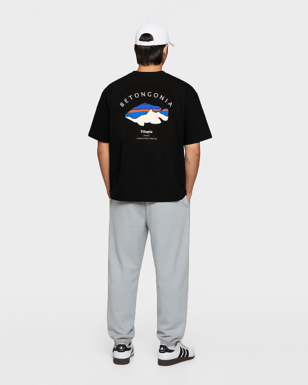 Men Round Neck Oversized Graphic Tee