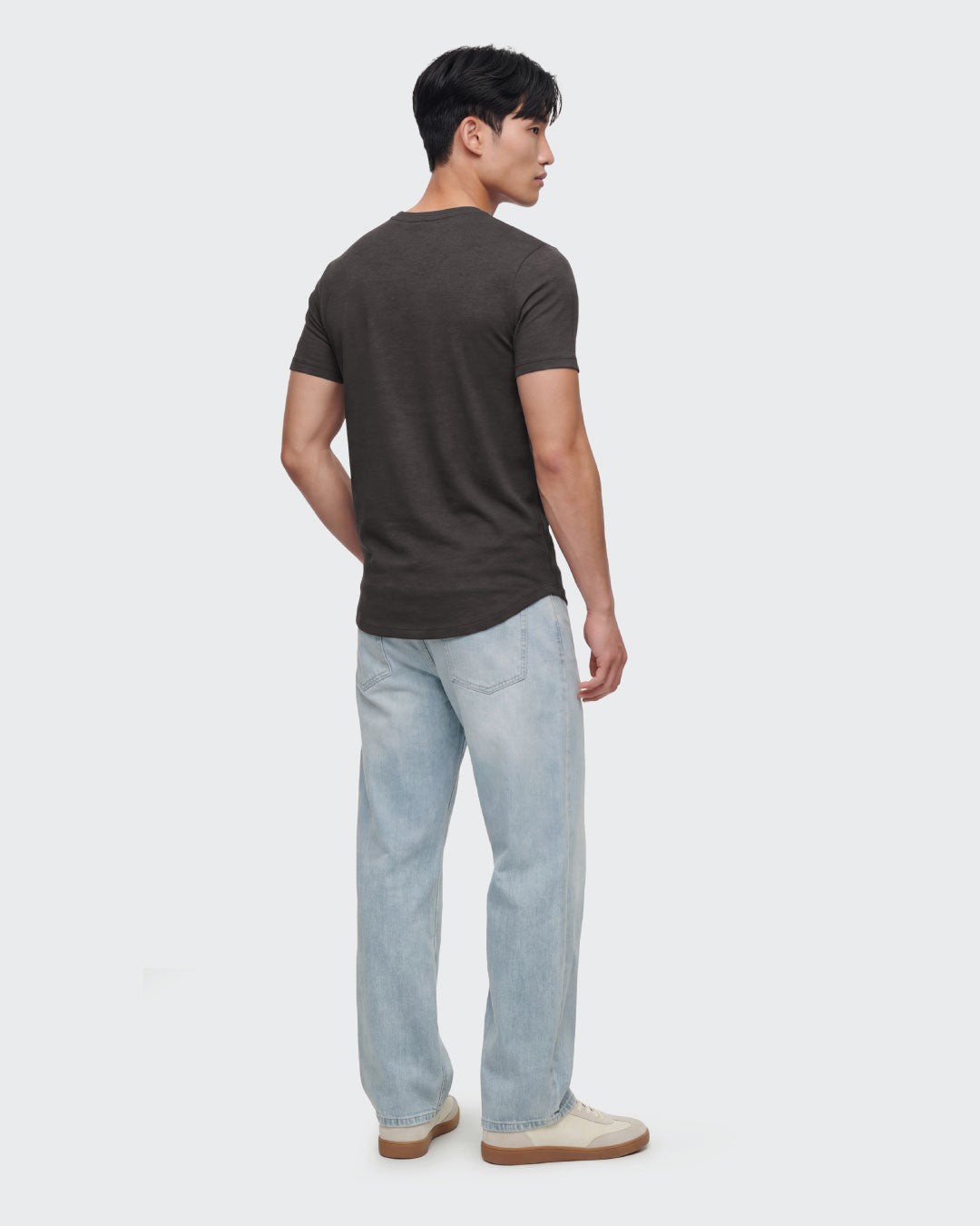 Men Crew Curve Hem Tee