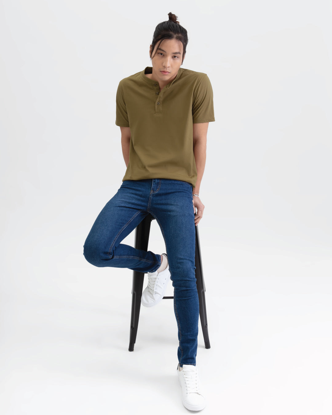 Men Short Sleeve Henley Tee