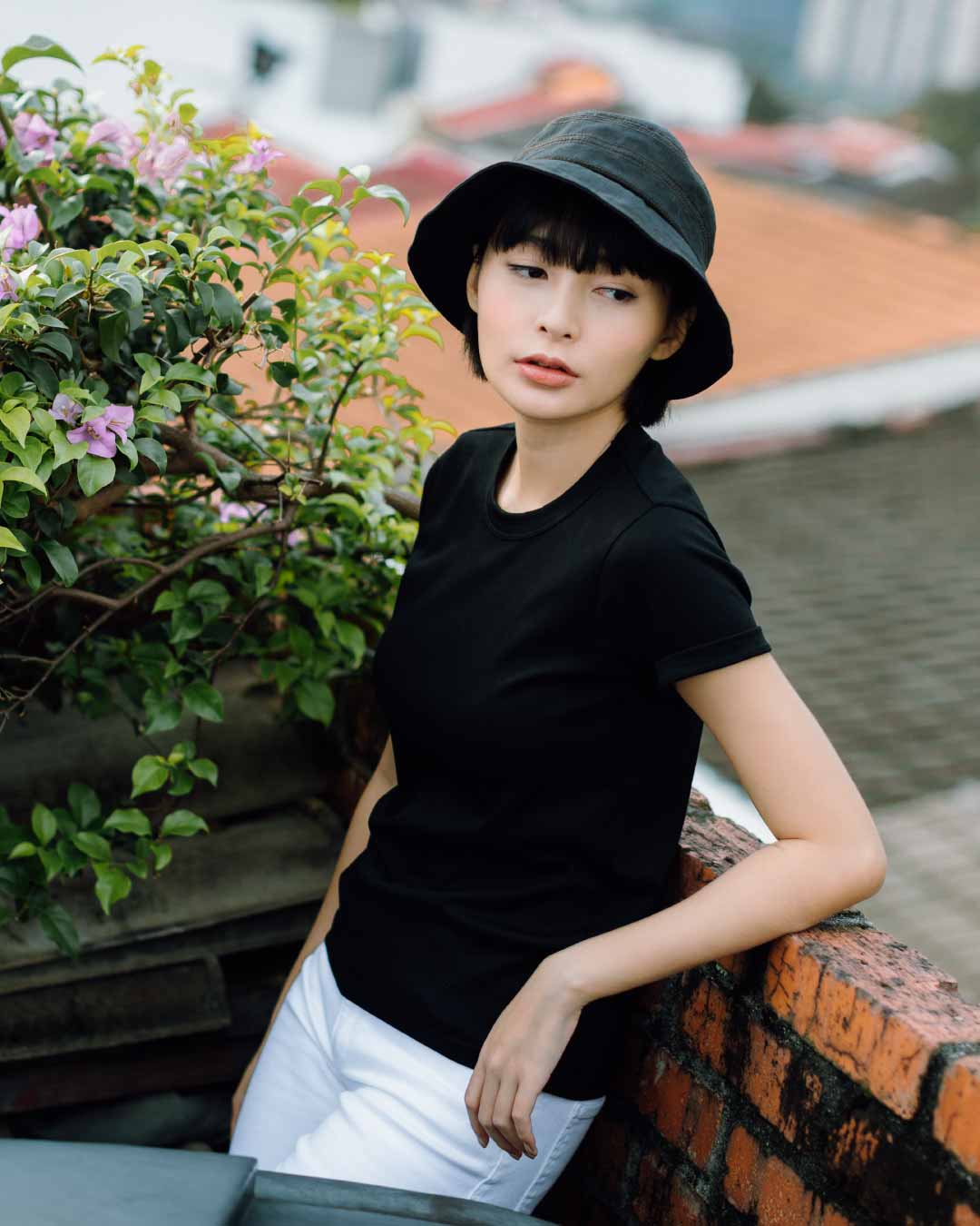 Women Premium Weight Cotton Crew Neck Tee (Essential)