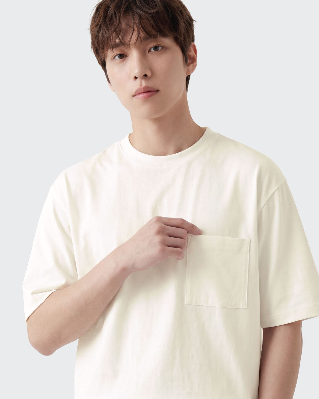 Men Essential Pocket Oversized Tee