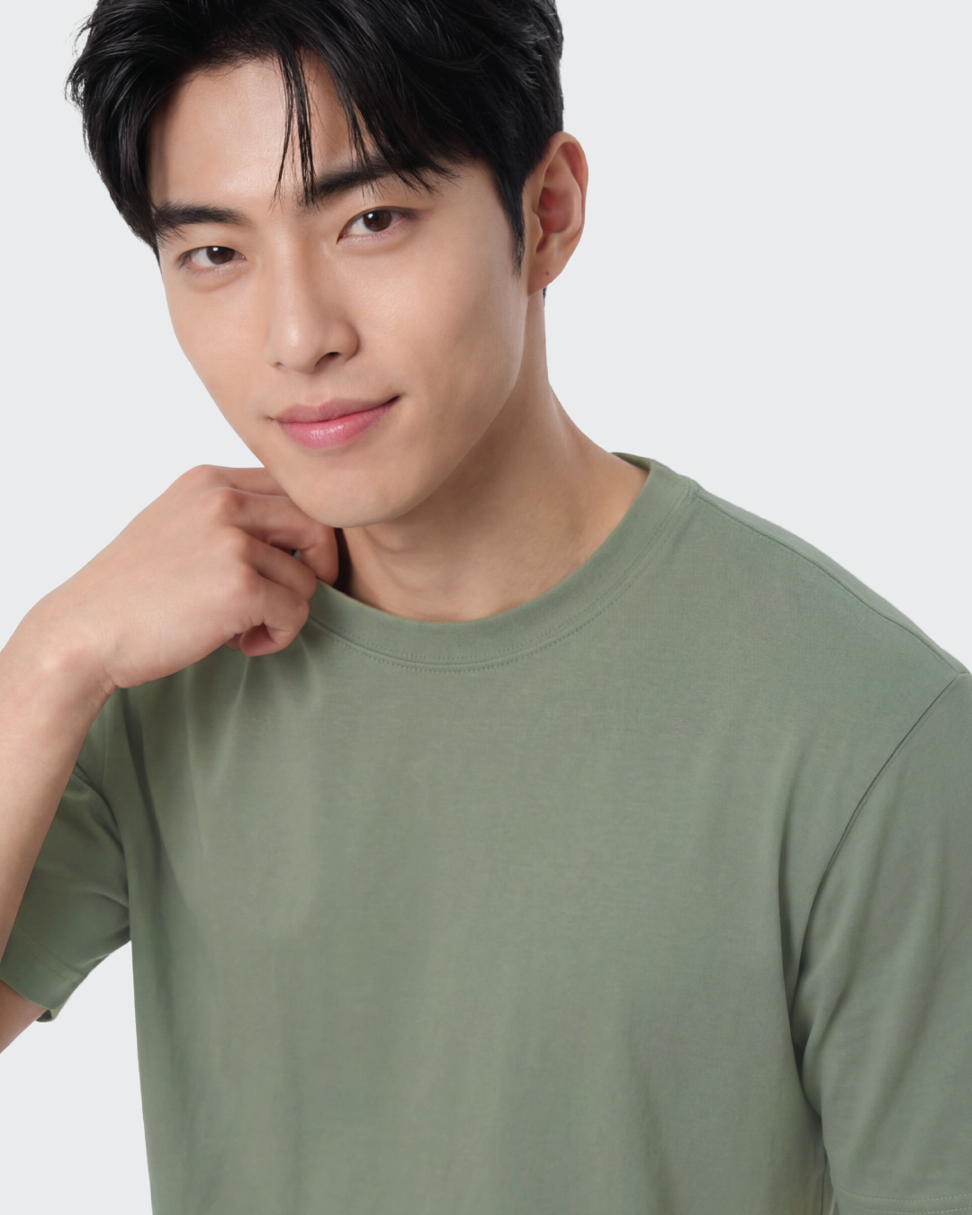 Men Regular Fit Basic Tee