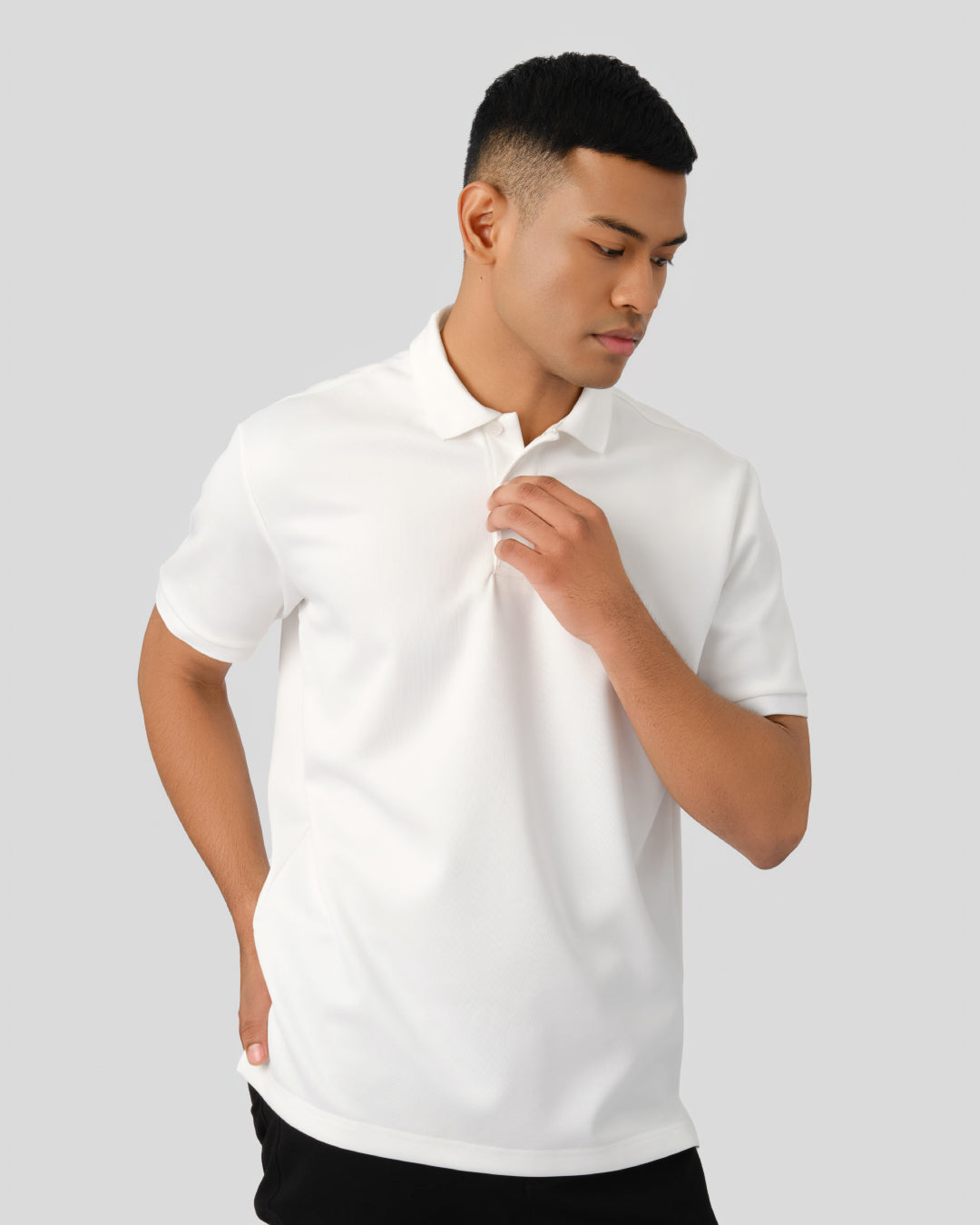 Men Sleek Fit Air Polo Tee